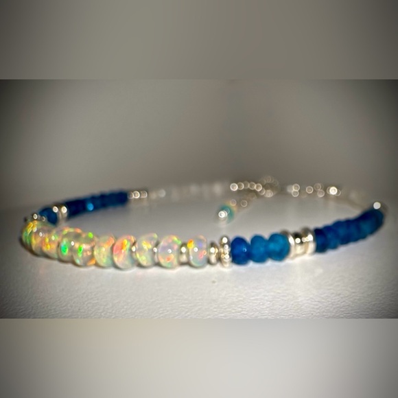 Welo Opal,  Neon Blue Apatite & lMoonstone Bracelet in Sterling Silver - Picture 4 of 9